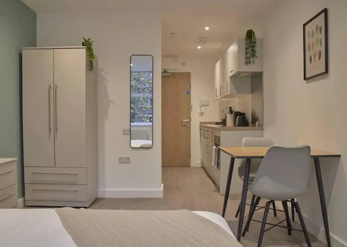 Redcross Flat 119 דירה בריסטול